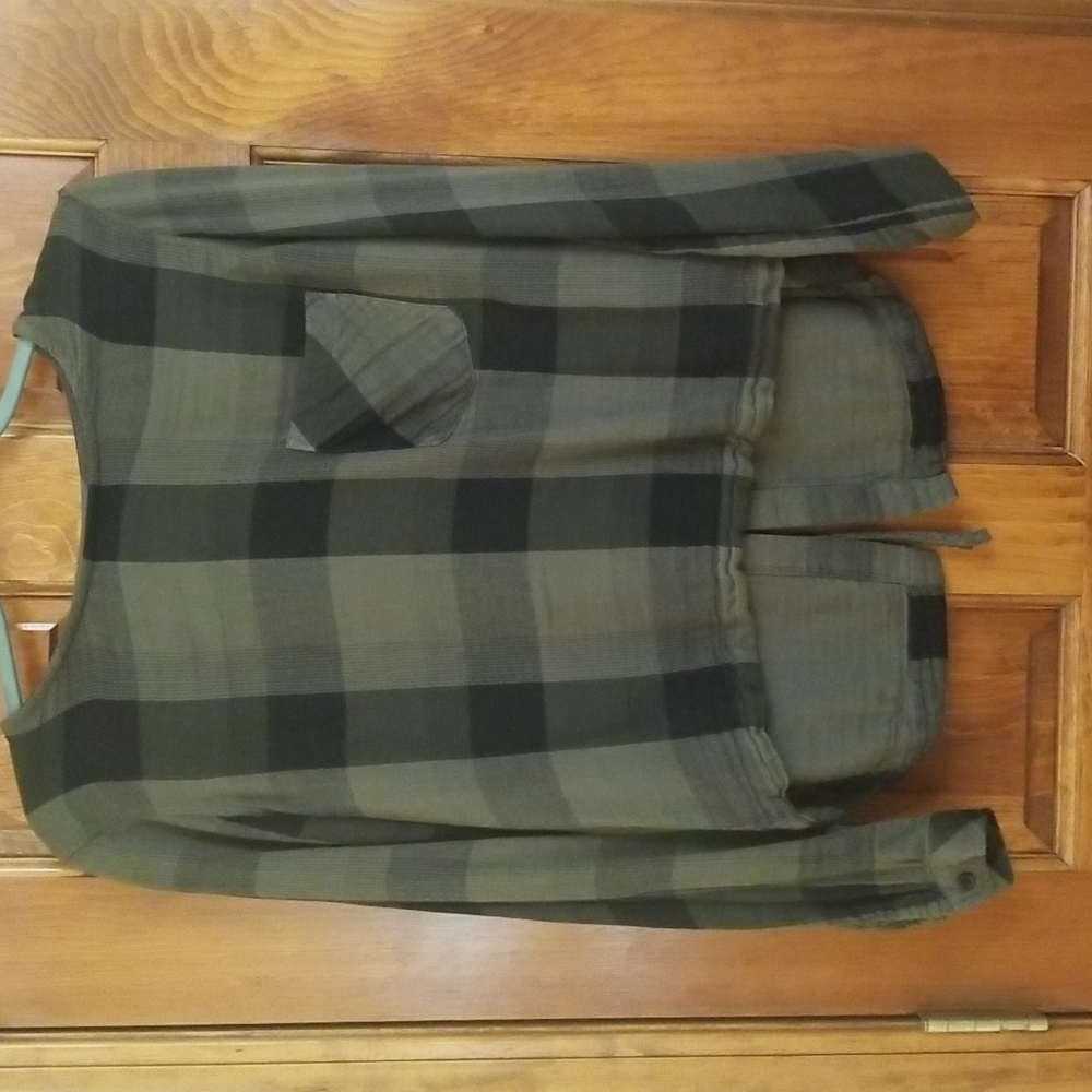 Cloth & Stone plaid blouse